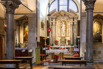 Interior view of the historical church San Giacomo di Rialto; Venice, Veneto, Italy - obrazy, fototapety, plakaty