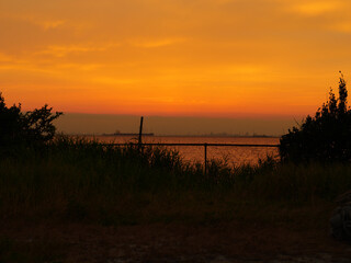 江川海岸の夕日（千葉のウニユ塩湖）