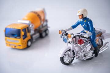 警察の白バイ オートバイ  交通違反