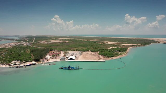 Bird's eye view of a massive sand drainage plant in Matamoros, Tamaulipas, Mexico.