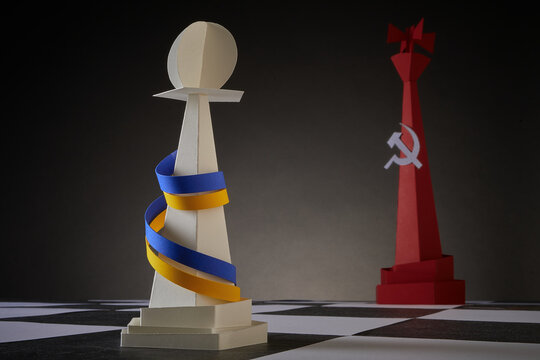 Geopolitical chess, Ukraine & Russia