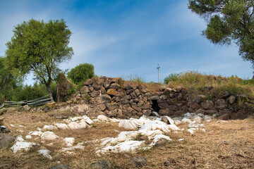 Nuraghe Candelargiu a San Giovanni Suergiu - Sardegna