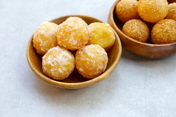 Thai snack, Fried mung bean stuffed balls