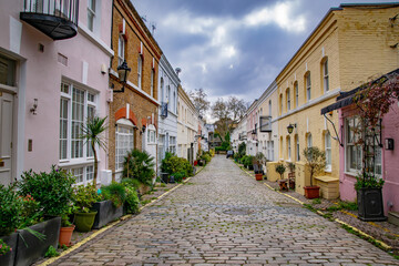 Fototapeta na wymiar Colorful houses on a narrow street