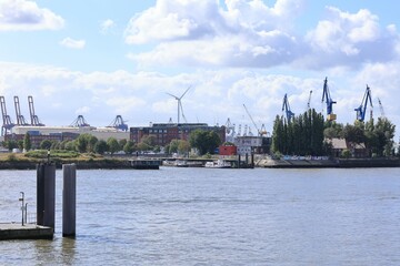 Naklejka premium Blick in das Zentrum der Stadt Hamburg 