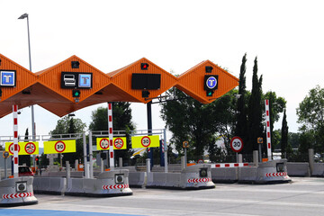 スペインの高速道路の料金所