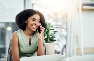 Obraz premium Phone call, laptop and businesswoman with cellphone, smile and virtual meeting in workplace. Computer, smile and communication for planning in workplace, brand manager and chat with clients online