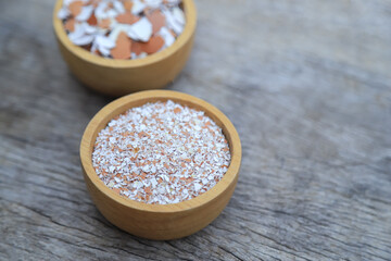 reuse egg shell for reusing in daiyl life for good working or good thing