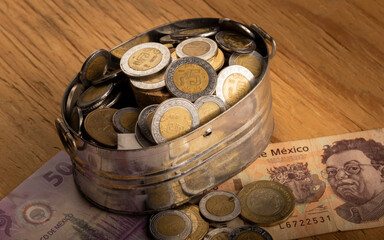 money in a jar, Mexican peso 