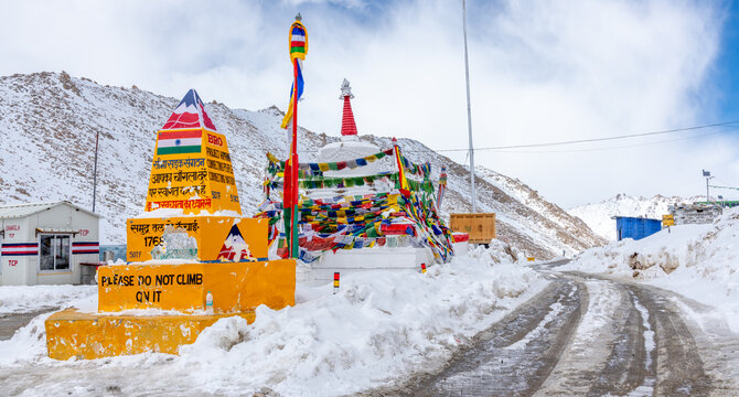 Prayer flags at the summit of Changla Pass at 17,586 feet in the Himalayan Mountains in northern India