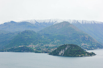 Obraz premium landscape of Bellagio on the lake in the mountains