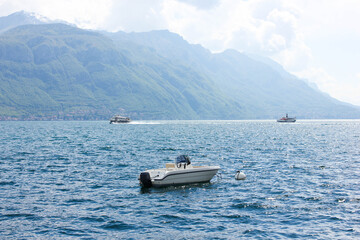 boat on the Como lake