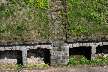 日本軍施設　煉瓦造り　砲台跡