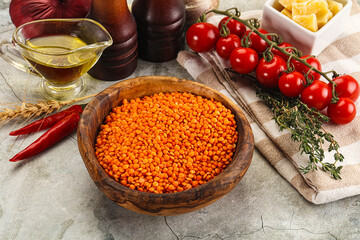 Raw red lentil for cooking