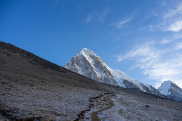 The snow-covered landscape of the Himalayas is an unforgettably beautiful sight.