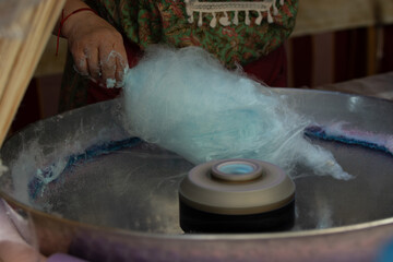 preparation of a delicious cotton candy