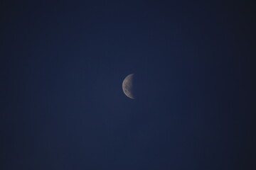 Obraz na płótnie Canvas full moon in the sky