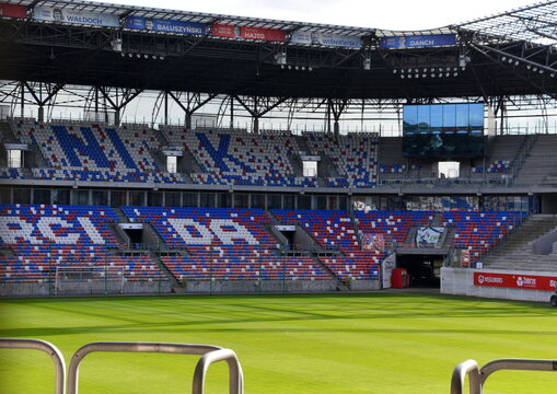 Arena Zabrze, Nowoczesny Stadion Piłkarski  im. Ernesta Pohla, klubu piłkarskiego G&oacute;rnik Zabrze. wojew&oacute;dztwo śląskie, Polska, 