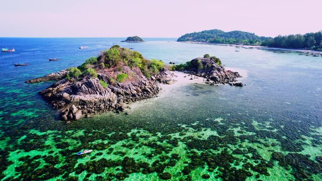 Bird's eye view of the island,Islands and diving spots near Koh Lipe