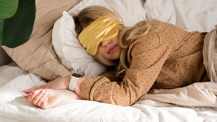 Comfortable sleep with golden eye mask