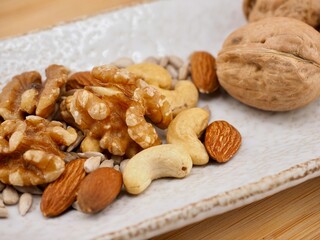 너트믹스, 호두, 해바라기씨, 아몬드, 캐슈넛
