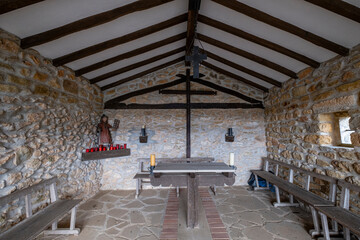 ermita de San Lorenzo, Parque Natural de Valderejo , municipio de Valdegovía, Alava, País Vasco,...