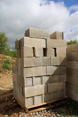 Blocs béton sur  palette