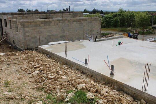 Fondation chape maison, dalle b&eacute;ton