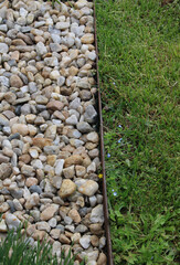 bordure de jardin en acier