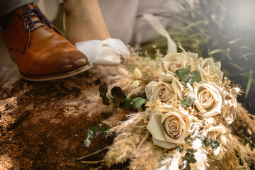 Ein Hochzeitsshooting mit Detailaufnahmen.