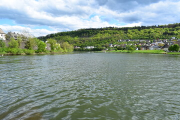 Moselle from Luxembourg to Germany