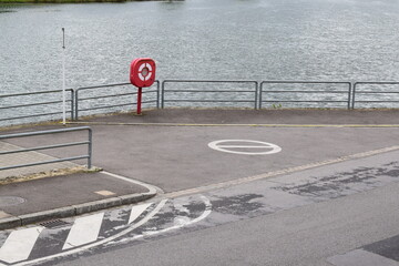 no parking, ferry entry