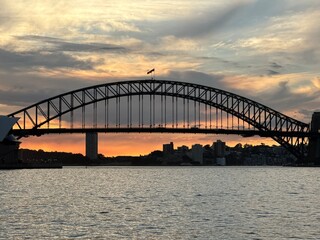 Obraz premium Beautiful colours of the Sky at sunset over Sydney Harbour Bridge NSW Australia 