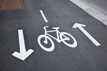 Swedish double bicycle lane sign