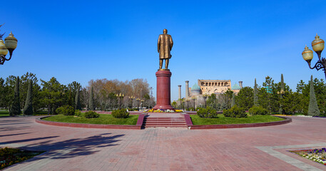 Statue of Islam Karimov, the former president of the Uzbek Soviet Socialist Republic from 1989...