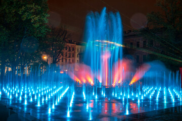 2023-05-06; evening fountain in the city of Lublin Poland - obrazy, fototapety, plakaty