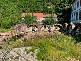 Ruine des Nonnen kloster Krauftal, in Graufthal im Elsass Frankreich