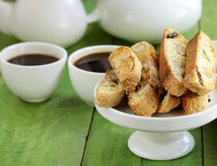 italian traditional cookies biscotti cantucci