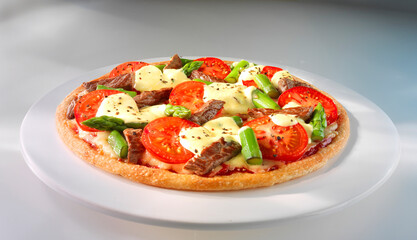 Pizza, Spargel, Sauce Hollandaise, Italien,  Tomaten,