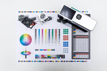 Print Spectrophotometer color measurement. Press offset color management lab values.