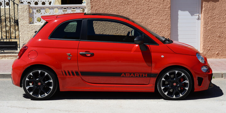 Fiat 500 Abarth Red