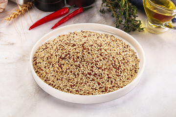 Raw dry quinoa seeds cereal