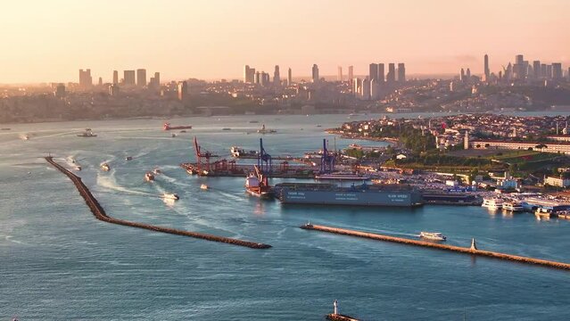İstanbul Bosphorus Drone View Sunet