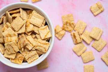 cinnamon breakfast cereal in a bowl
