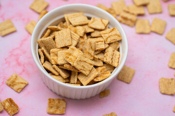 cinnamon breakfast cereal in a bowl