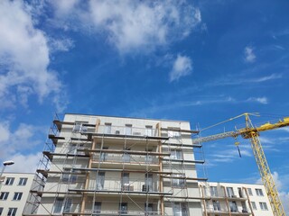 Budownictwo - budowa bloku © tomo81