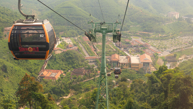  cable car in the mountains