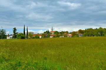 View of Kostanjevica na Krasu village in Primorska, Slovenia - obrazy, fototapety, plakaty