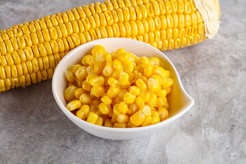 Marinated corn in the bowl