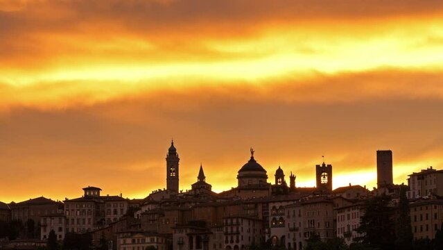 Bergamo Sunset Timelapse